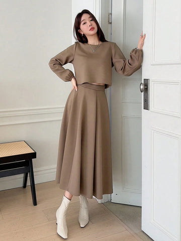 DAZY 2pcs/Set Women Plain Crew Neck Cropped Top And A-Line Skirt