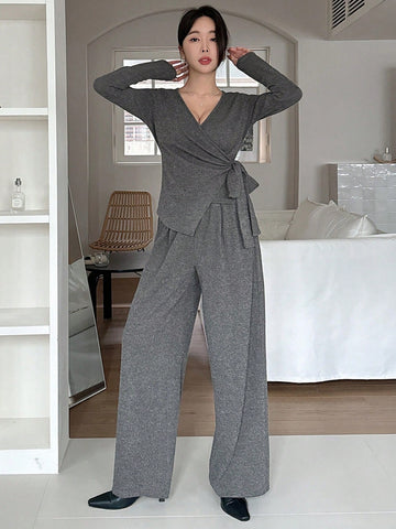 DAZY 2pcs/Set Women Solid Color V-Neck Tie-Up T-Shirt And Wide Leg Pants