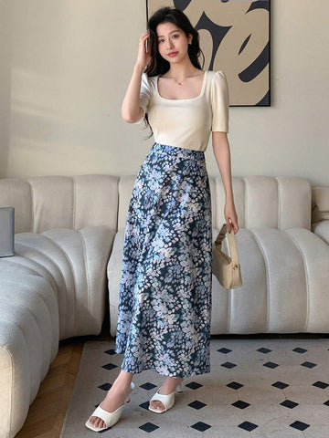 DAZY 2pcs/Set Women's Solid Color Square Neck Short Bubble Sleeve Tight T-Shirt With Floral Print Full-Length Skirt
