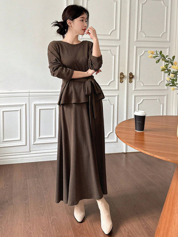 DAZY 2pcs Women Set: Solid Color Loose Drawstring Round Neck T-Shirt And Skirt