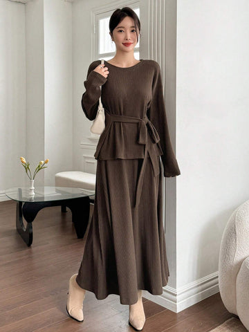 DAZY 2pcs Women Set: Solid Color Loose Drawstring Round Neck T-Shirt And Skirt