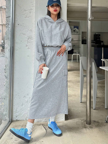 DAZY 2pcs Women's Simple Hooded Sweatshirt And A-Line Skirt Set