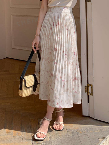 DAZY Allover Print Pleated Skirt