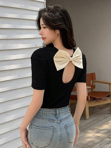 DAZY Big Bow Knot Decorated T-Shirt, Suitable For Daily Wear