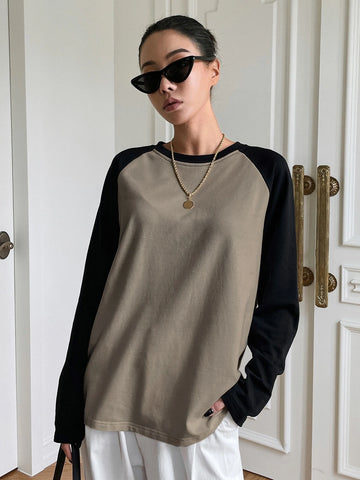 Colorblock Raglan Sleeve Tee
