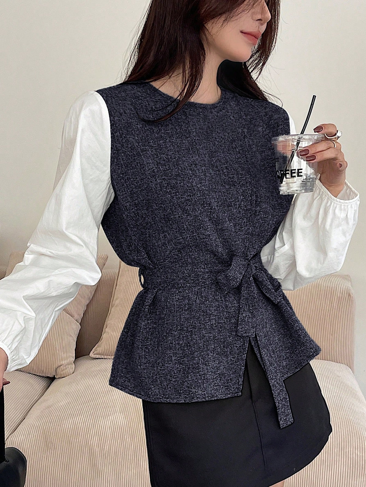 DAZY Colorblock Round Neck Belt Decorated Women Blouse