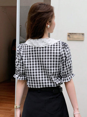 DAZY Contrast Lace Short Sleeve Button-Down Women's Shirt