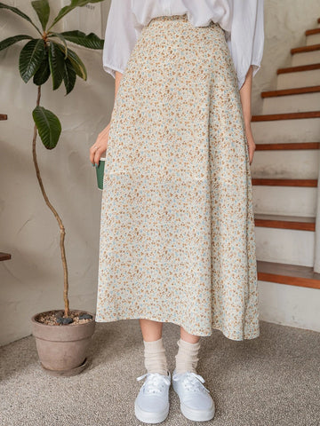 DAZY Ditsy Floral Print Split Hem Skirt