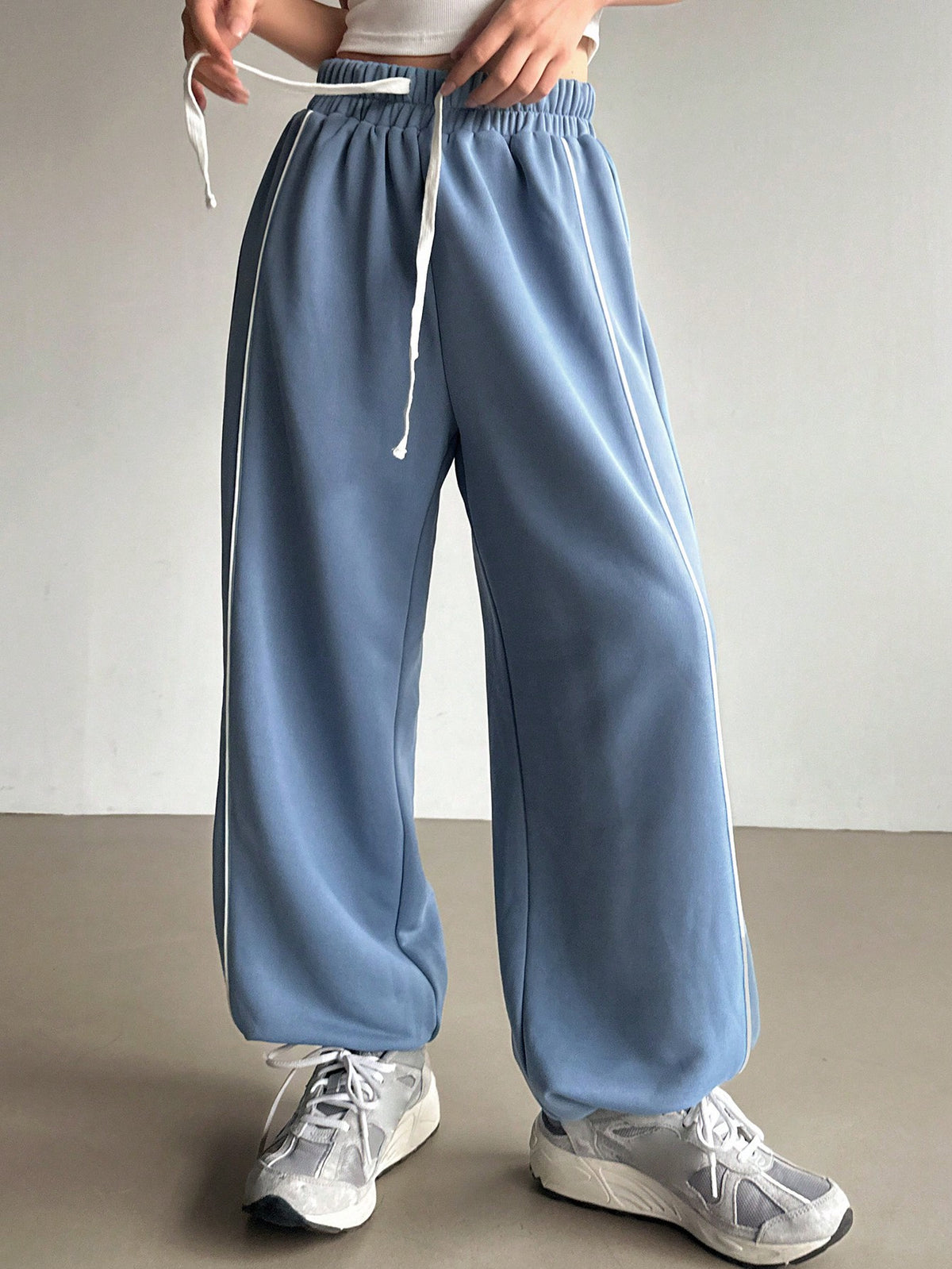 DAZY Drawstring Waist Spliced Side Seam Elastic Cuffed Pants