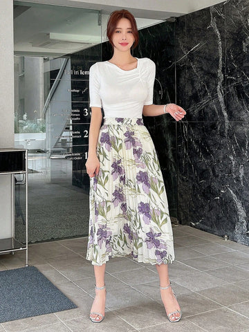 DAZY Floral Print Pleated Skirt