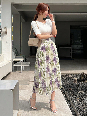 DAZY Floral Print Pleated Skirt