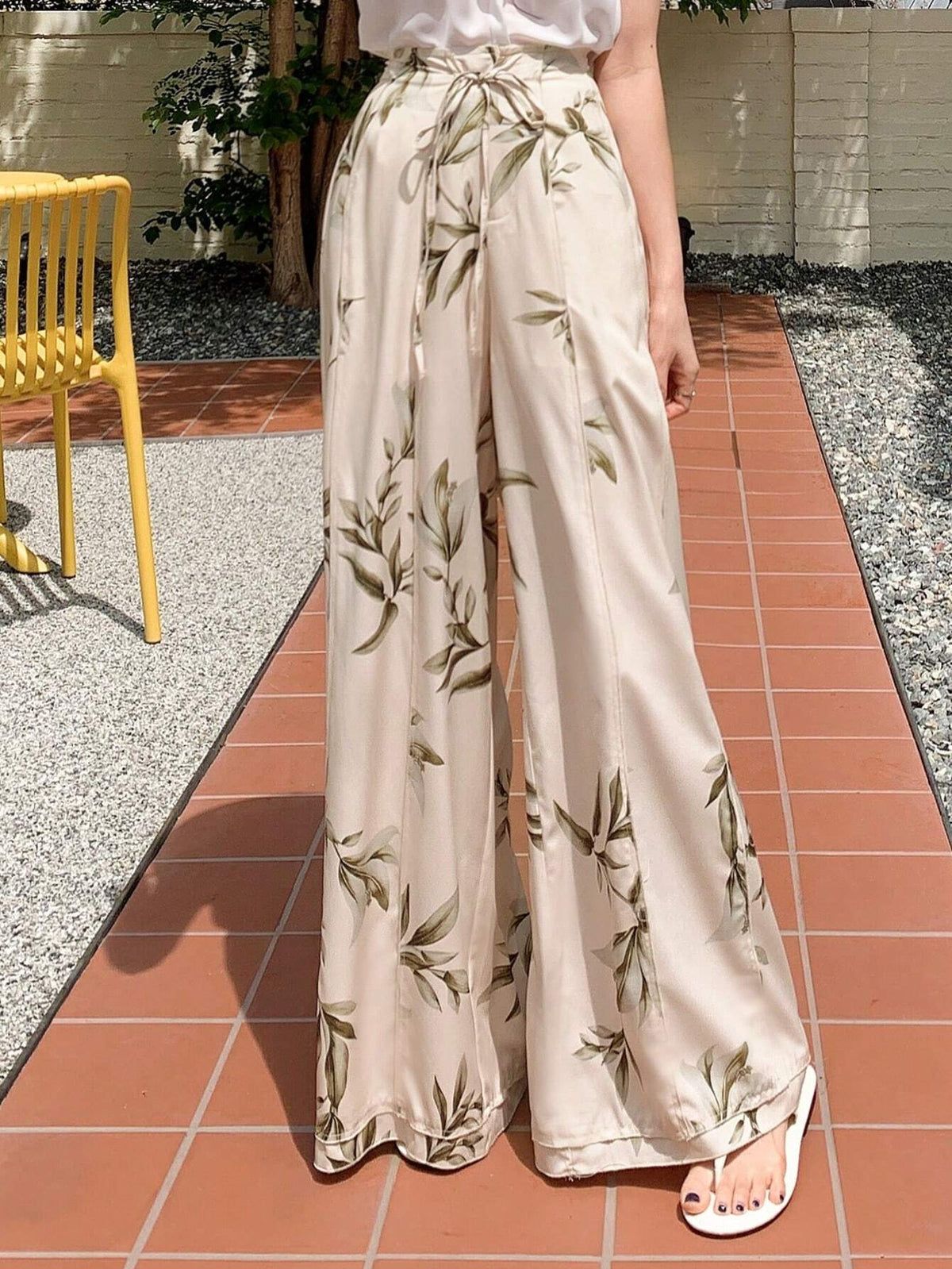 DAZY Floral Print Wide Leg Pants