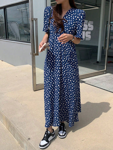 DAZY Floral Printed V-Neck Casual Maxi Dress