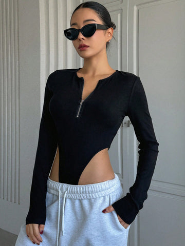 DAZY Half-zipper Long Sleeve High-cut Bodysuit