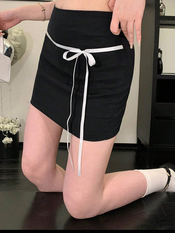 DAZY Ladies' Color Block Simple Daily Wear Skirt