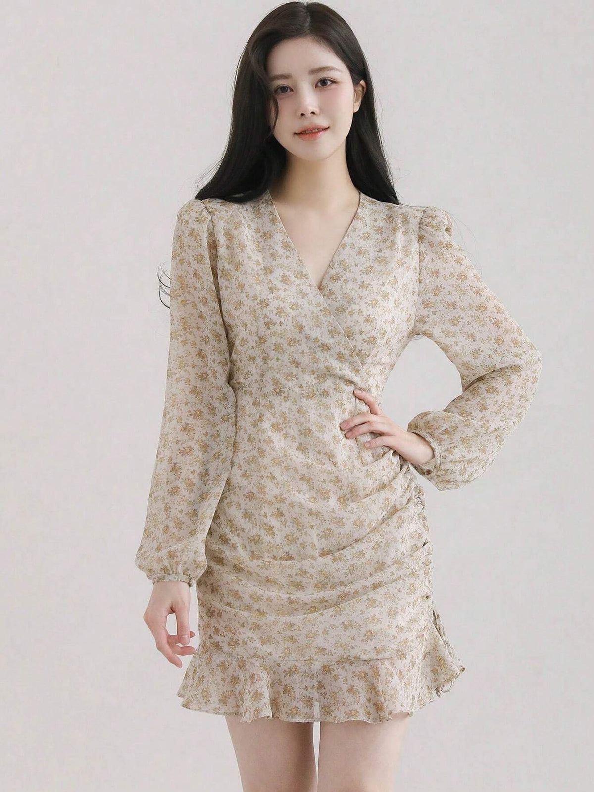 DAZY Ladies' Elegant Lantern Sleeve Wrap Dress With Crinkled Pleats, Frilled Hem And Ditsy Floral Print, Summer
