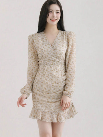 DAZY Ladies' Elegant Lantern Sleeve Wrap Dress With Crinkled Pleats, Frilled Hem And Ditsy Floral Print, Summer