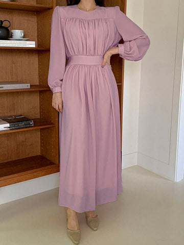 DAZY Ladies' Round Neck Pleated Solid Color Dress