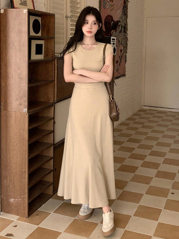 DAZY Ladies' Solid Color 2-piece Set