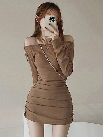 DAZY Ladies' Solid Color Off Shoulder Halter Neck Long Sleeve Dress
