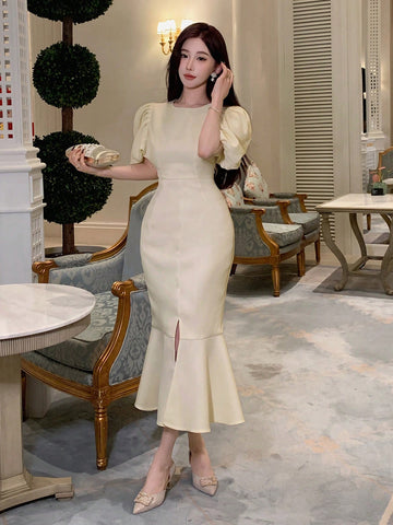 DAZY Ladies' Solid Color Puff Sleeve Mermaid Hem Bodycon Dress
