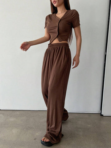 DAZY Ladies" Summer Casual Irregular Hem Short Sleeve T-Shirt And Long Pants Two Piece Set With Single-Breasted Closure