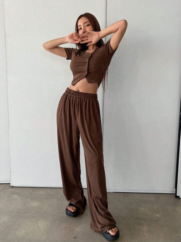 DAZY Ladies" Summer Casual Irregular Hem Short Sleeve T-Shirt And Long Pants Two Piece Set With Single-Breasted Closure
