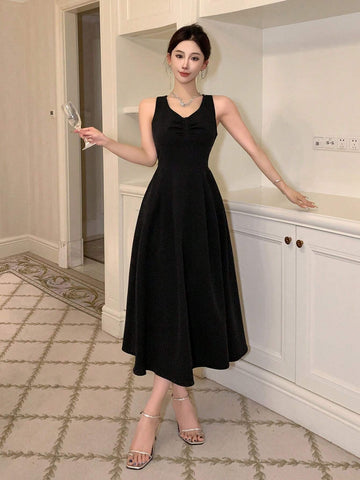 DAZY Ladies' V-Neck Sleeveless Bell Sleeve Hem Elegant Sweet Fashion Dress