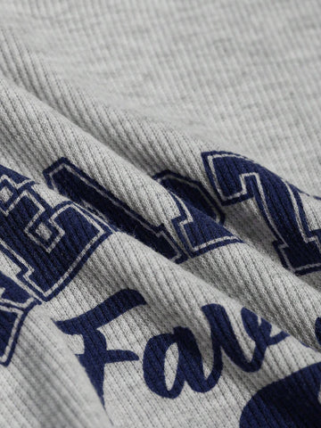 DAZY Letter Graphic Contrast Binding Raglan Sleeve Tee