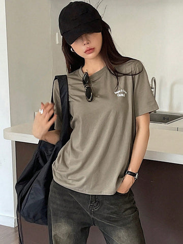 DAZY Loose Fit Round Neck Short Sleeve T-Shirt With Letter Print