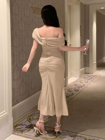 DAZY Mid-Length Plain Shoulder Strap Short Sleeve Dress For Women, Back To School