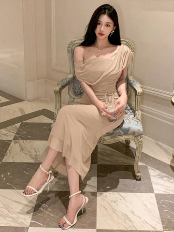 DAZY Mid-Length Plain Shoulder Strap Short Sleeve Dress For Women, Back To School