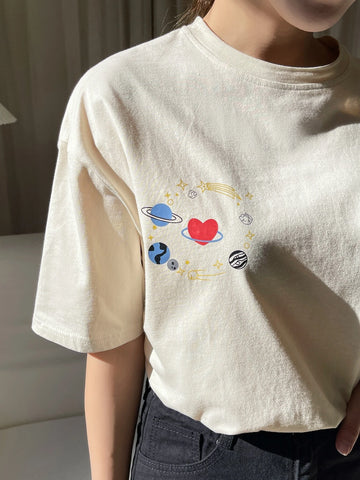 DAZY Planet & Heart Print Drop Shoulder Tee