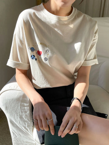 DAZY Planet & Heart Print Drop Shoulder Tee