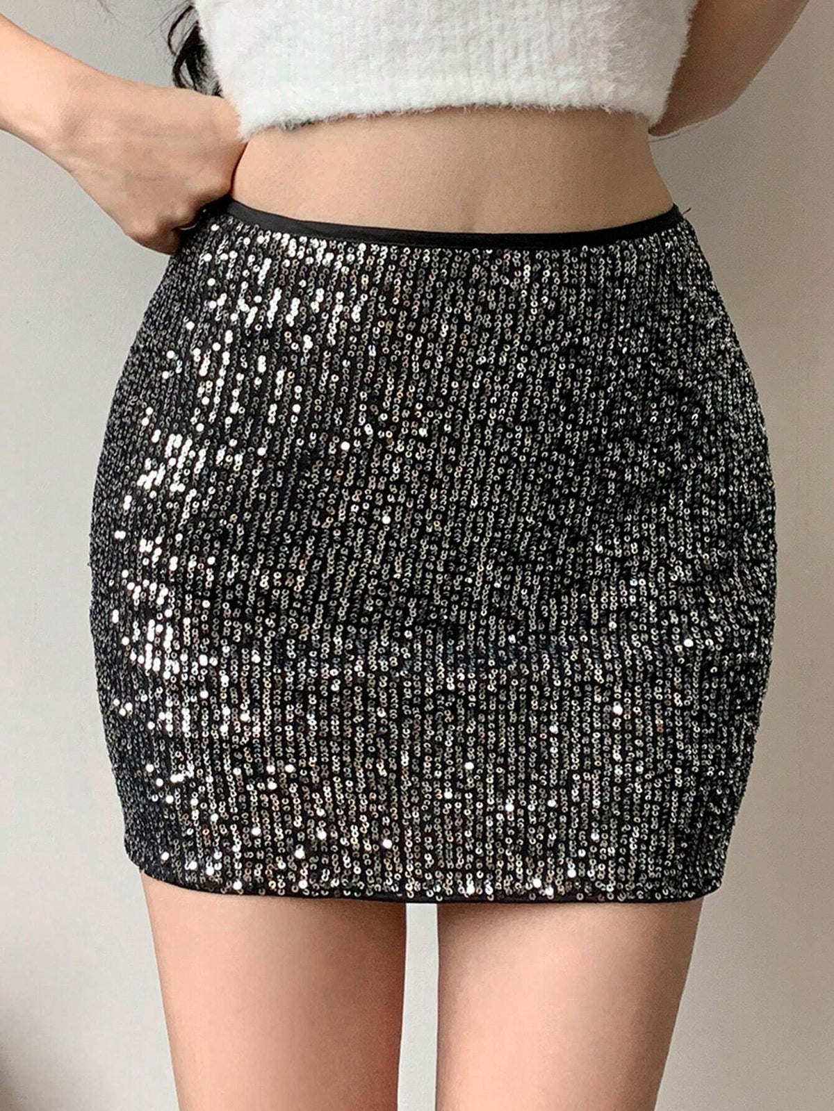 DAZY Sequin Fashionable And Sexy Tight-Fitting Skirt