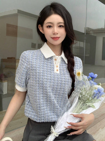 DAZY Short Sleeve Polo Shirt With Textured Grid Pattern Collar