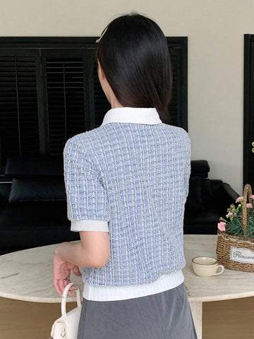 DAZY Short Sleeve Polo Shirt With Textured Grid Pattern Collar