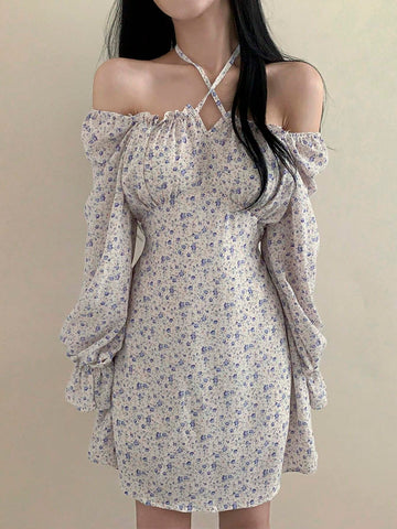 DAZY Small Floral Print Halter Neck Casual Dress