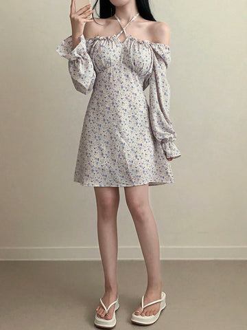 DAZY Small Floral Print Halter Neck Casual Dress