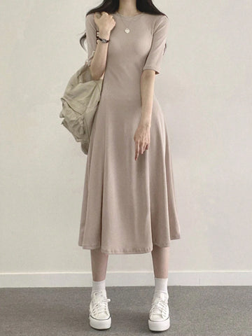 DAZY Solid Color Round Neckline & Cinching Waist Casual Dress