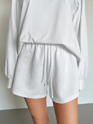 DAZY Solid Color Texture Drawstring Elastic Waist Women's Shorts