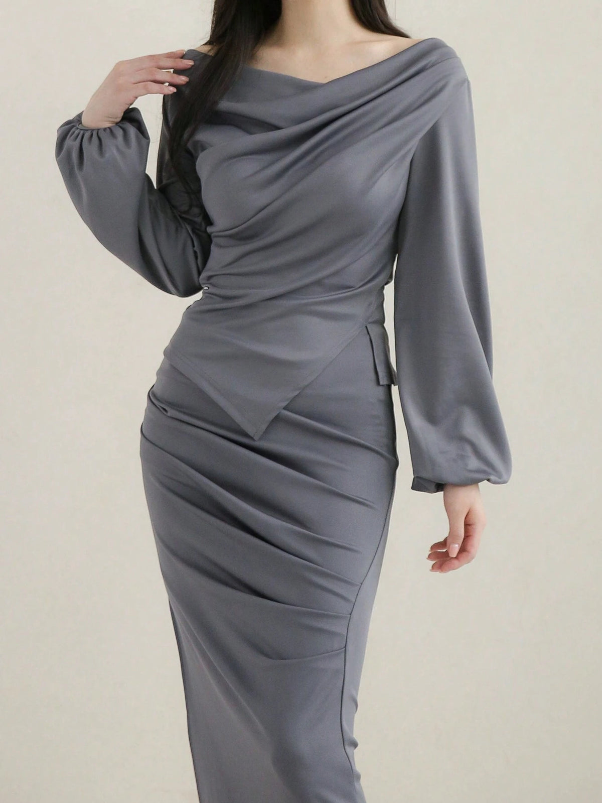 DAZY Solid Colored Pleated Elegant Two Piece Set