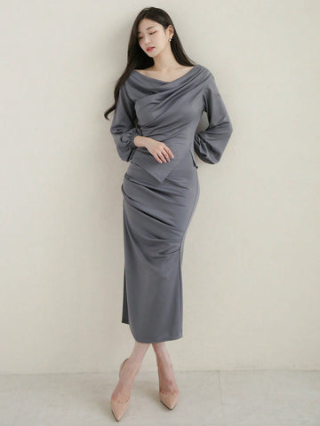 DAZY Solid Colored Pleated Elegant Two Piece Set