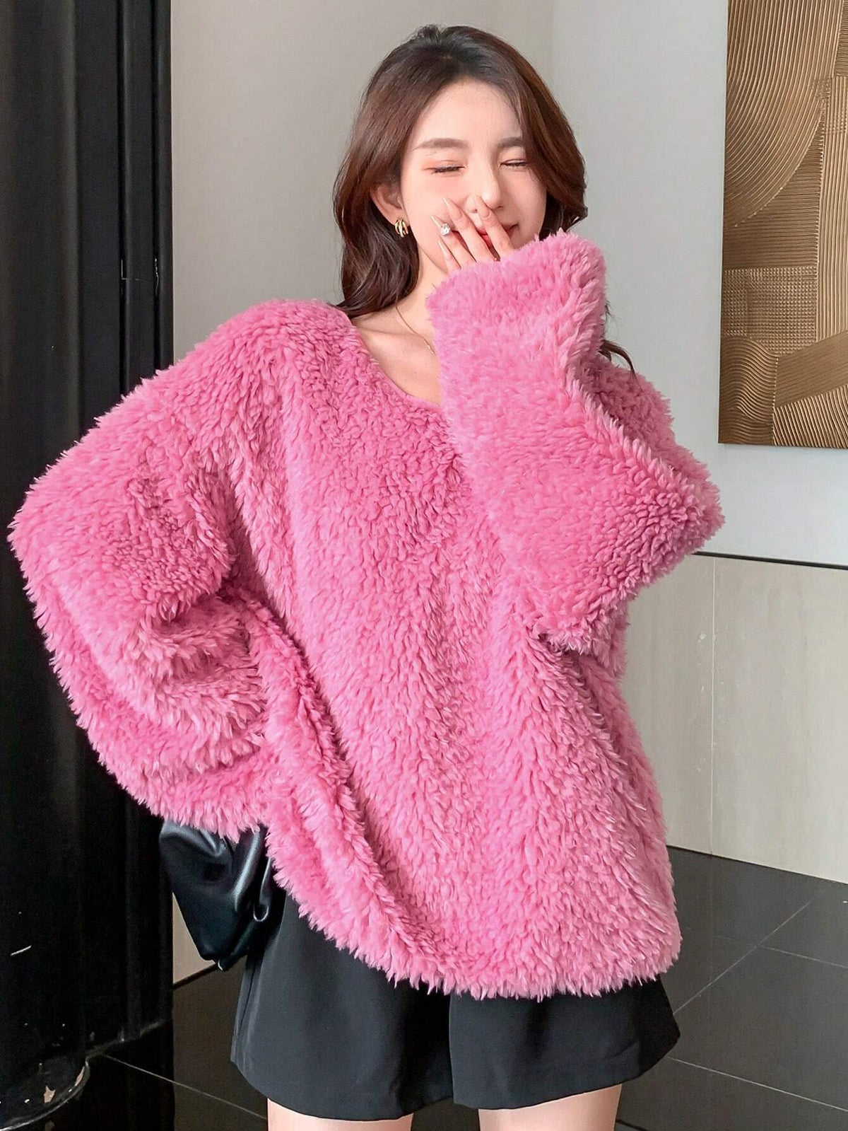 DAZY Solid Drop Shoulder Oversized Fluffy Knit Tee