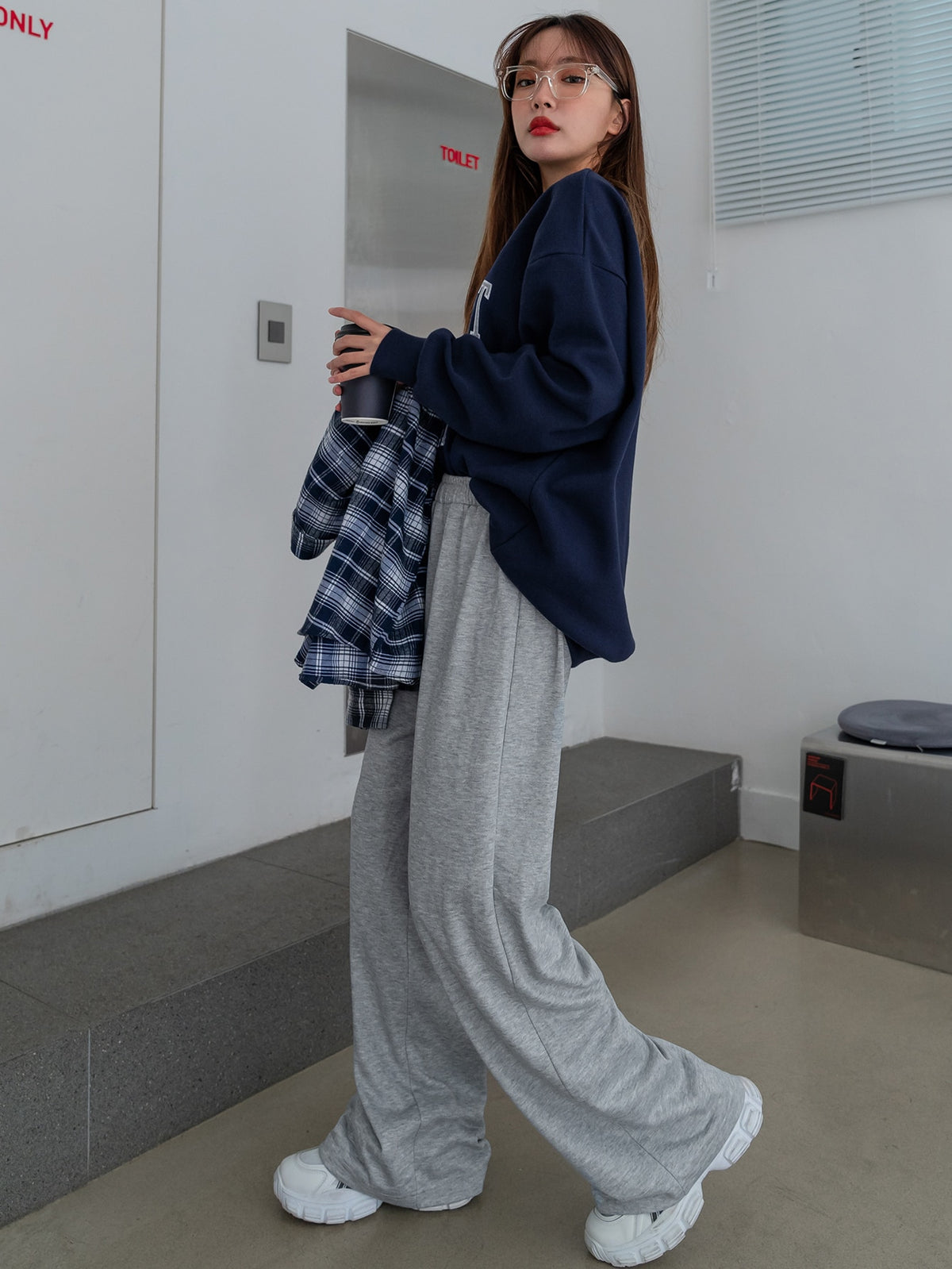 DAZY Solid Elastic Waist Sweatpants