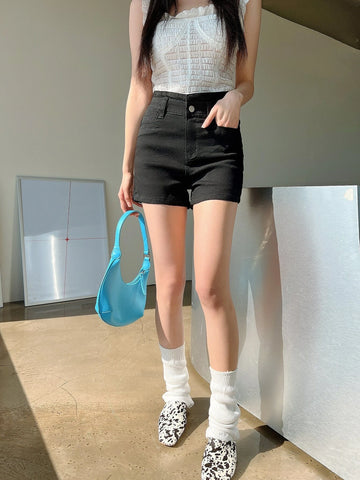 DAZY Solid Pocket Detail High Waist Shorts
