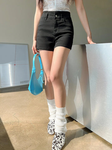 DAZY Solid Pocket Detail High Waist Shorts