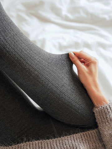 DAZY Solid Ribbed Knit Leggings