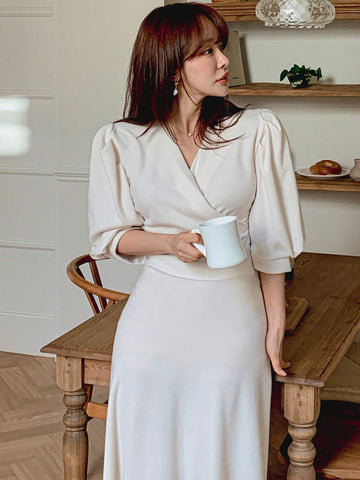 DAZY Solid Surplice Neck Puff Sleeve Dress