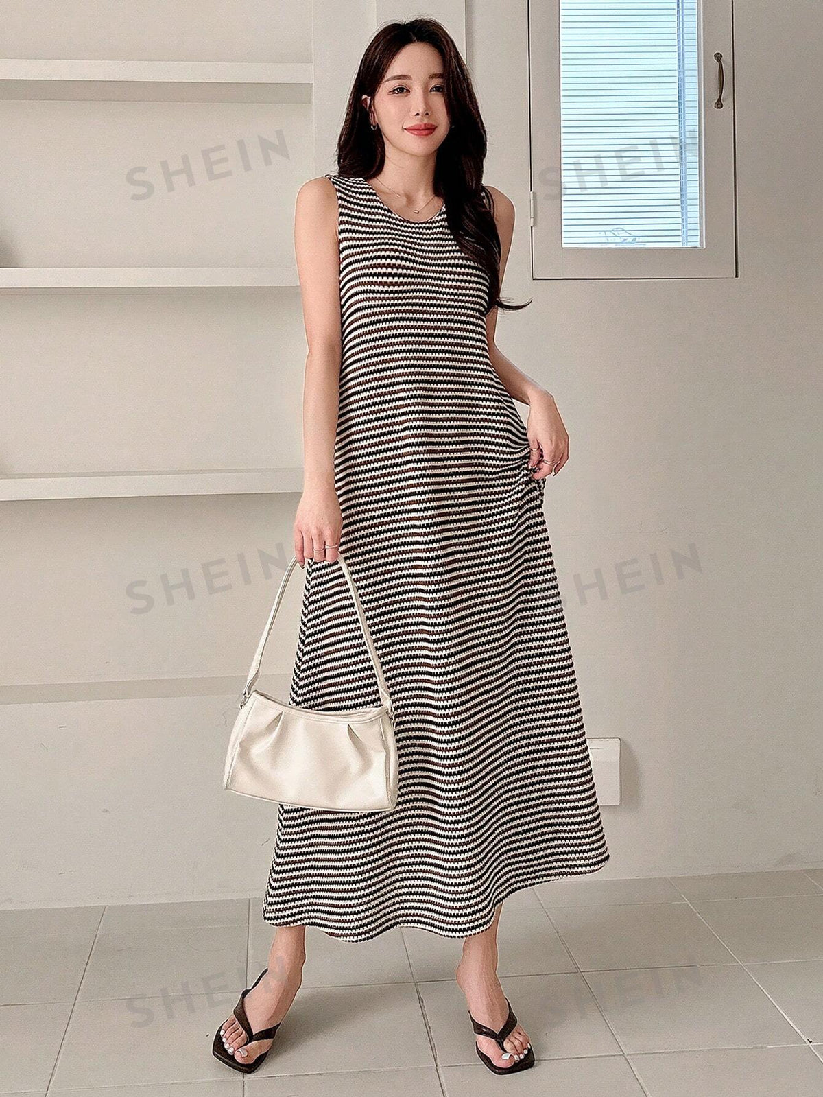 DAZY Striped Loose Fit Round Neck Dress